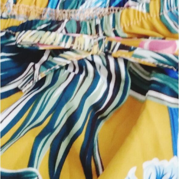 SHEIN Girls Tropical Print Puff Sleeve Crop Top & Ruffle Hem Shorts Set NWT 💙👍 - Picture 4 of 13